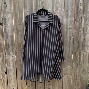 3/$30❗️Sympli tunic